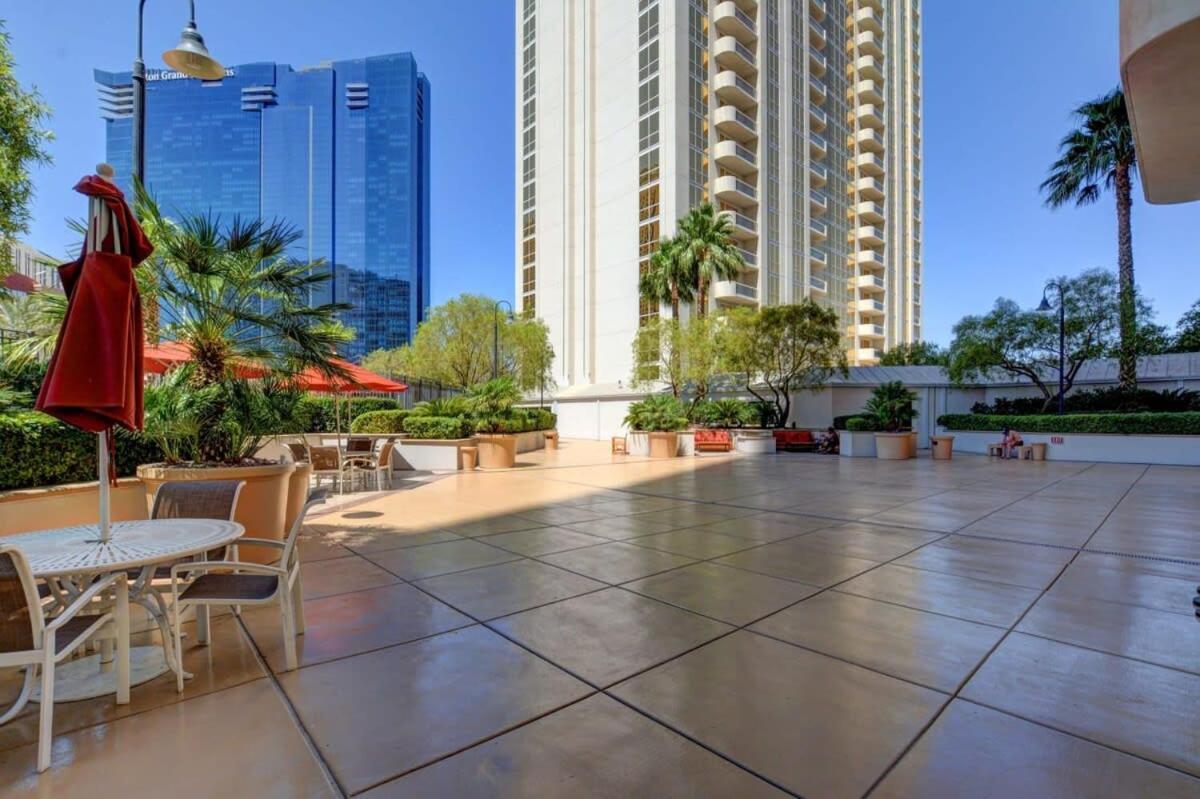 Mgm Signature-25-609 Strip View Jacuzzi Studio Las Vegas Dış mekan fotoğraf